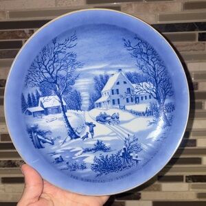 Currier & Ives The Homestead In Winter Vintage Blue 8” Plate
